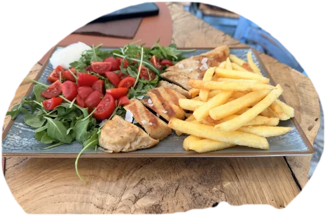 Tagliata di pollo con patatine